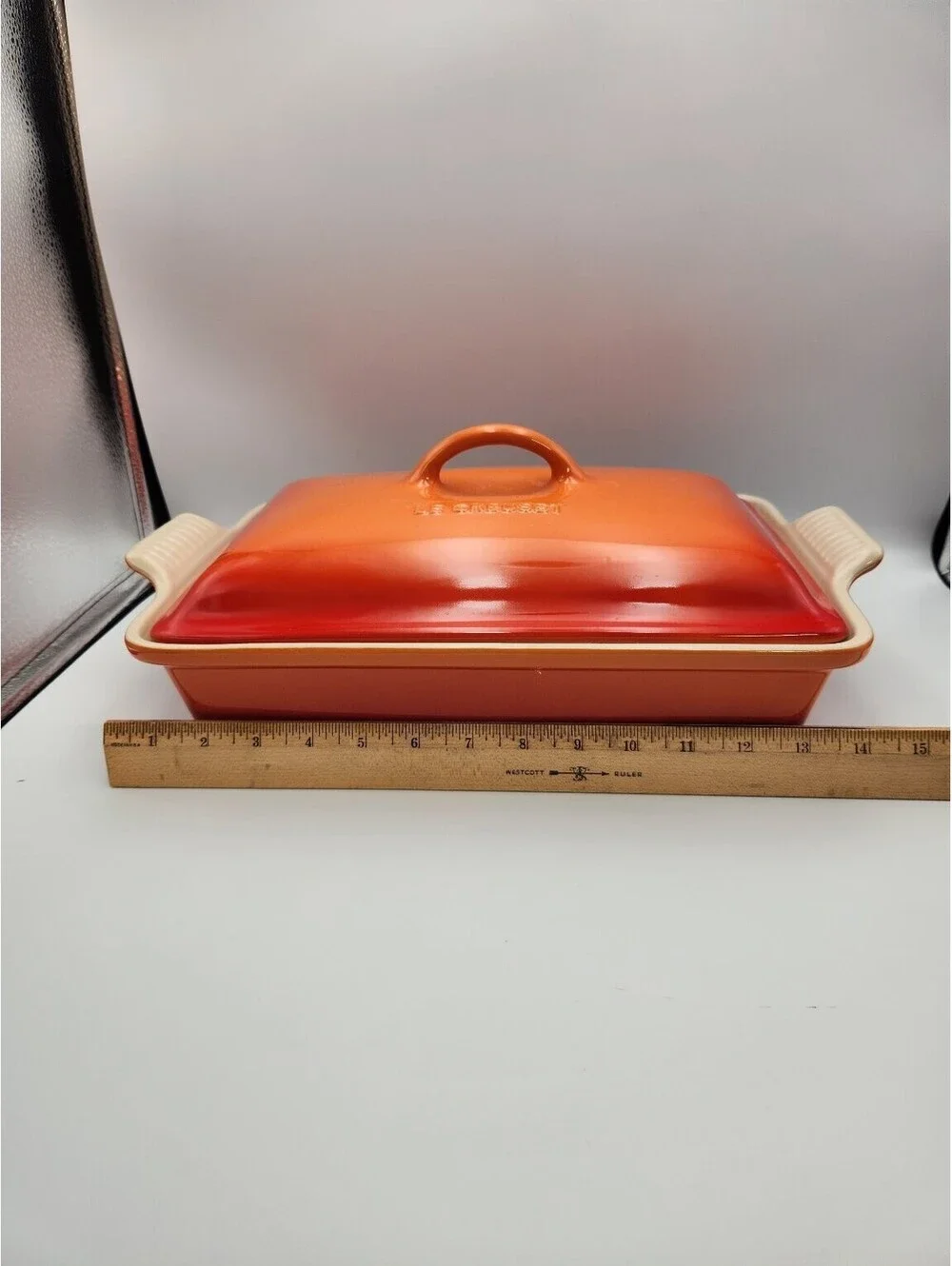 Le Creuset Volcanic Orange Rectangular Baking Dish with Lid 4qt Stoneware - O4